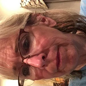 Meet your Posher, Lynn